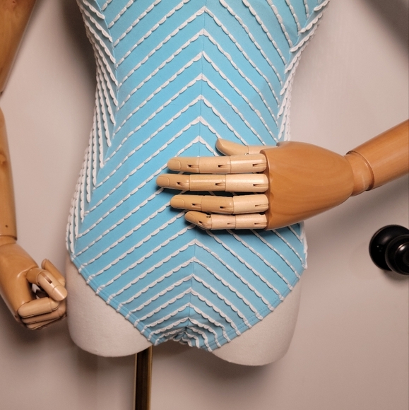 Betsey Johnson Blue & White Scalloped One-Piece Swimsuit Pimup Swim Size Medium - Picture 2 of 10